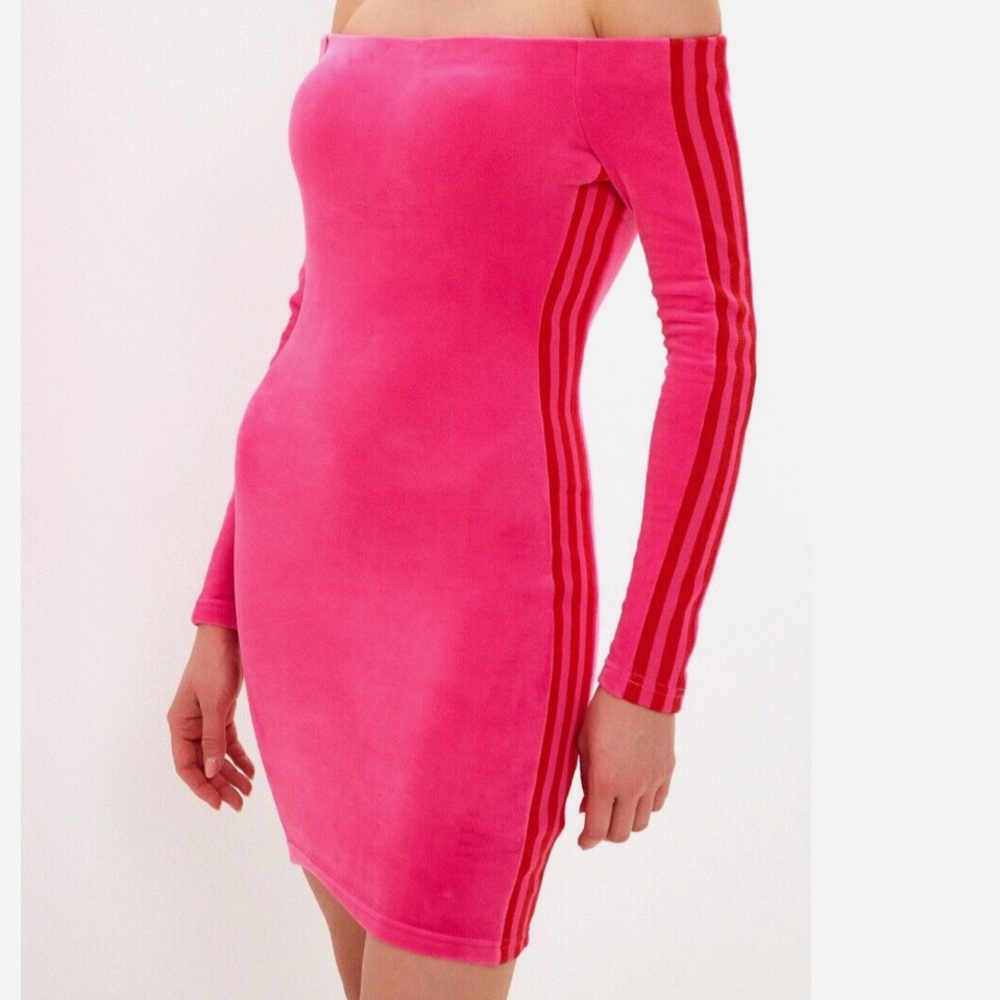 Adidas IVY   PARK Off-Shoulder Long Sleeve Velour Dress